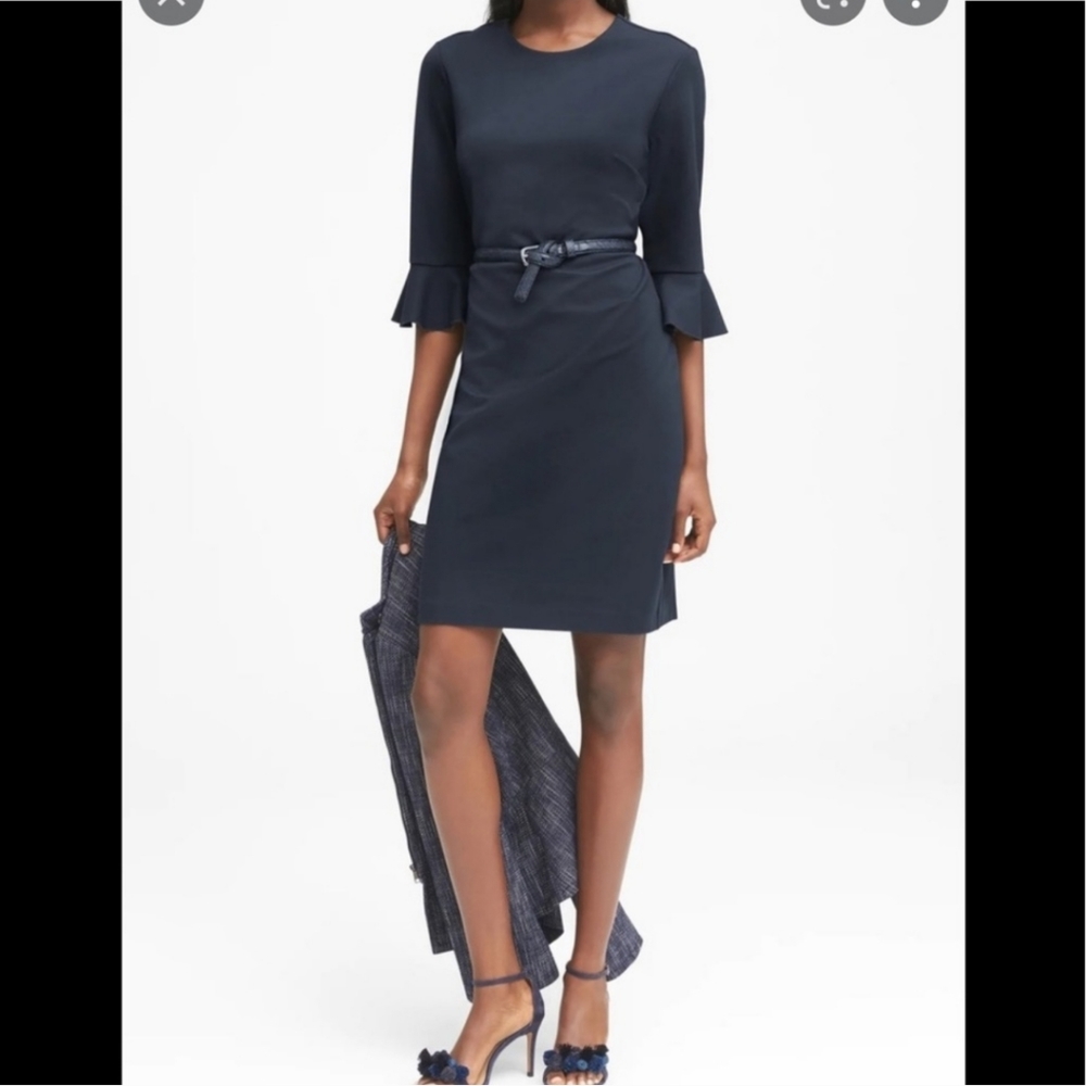 Elegant Banana Republic Navy flutter sleeve ponte sheath dress 4 worn once